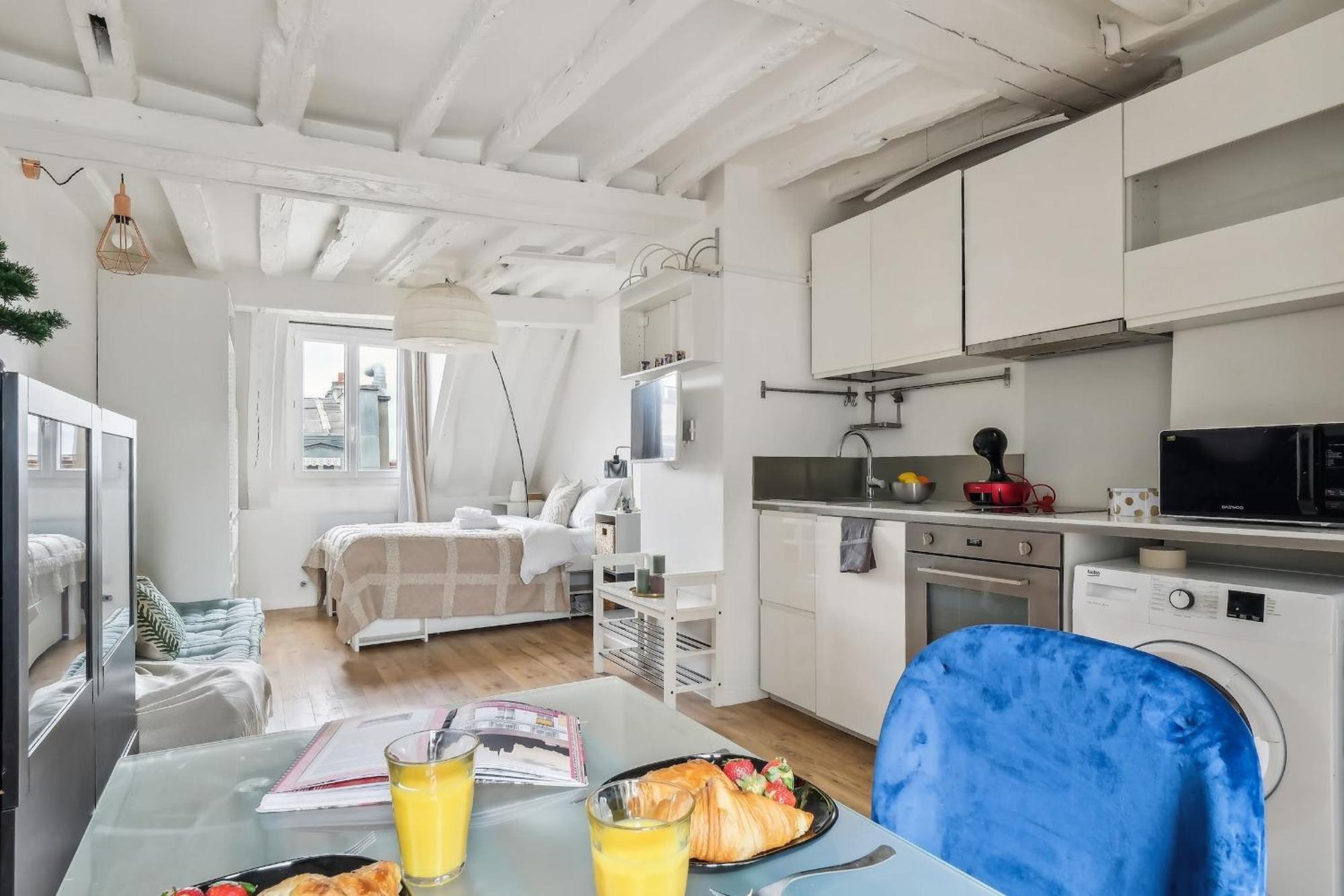 Flat Near Le Louvre Apartment ปารีส ภายนอก รูปภาพ