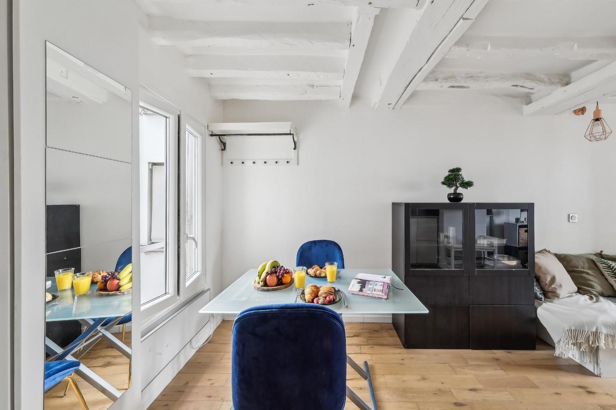Flat Near Le Louvre Apartment ปารีส ภายนอก รูปภาพ