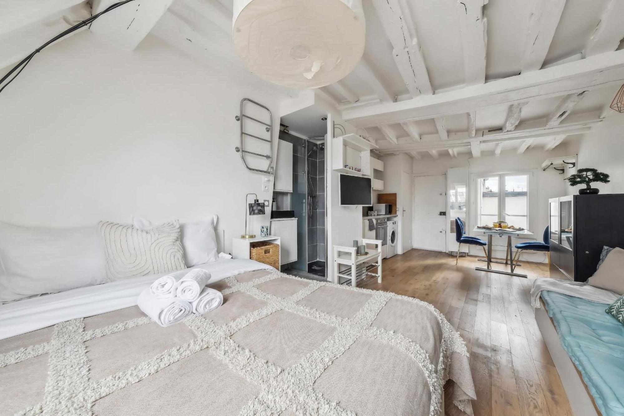 Flat Near Le Louvre Apartment ปารีส ภายนอก รูปภาพ